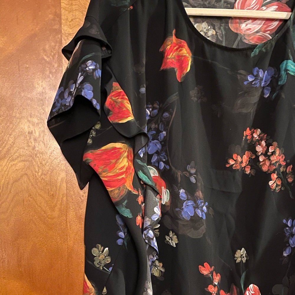Express Shirt - Picture 2 of 5